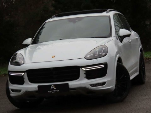 Porsche Cayenne Platinum Edition Tiptronic S 2017 White #2