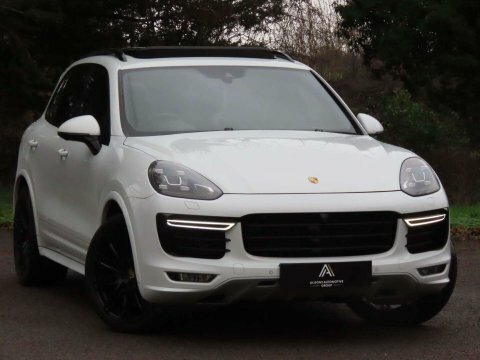 Porsche Cayenne Platinum Edition Tiptronic S 2017 White #4