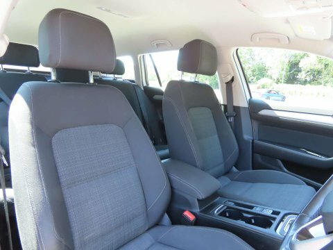 Volkswagen Passat 1.5 Tsi Evo Blue #8