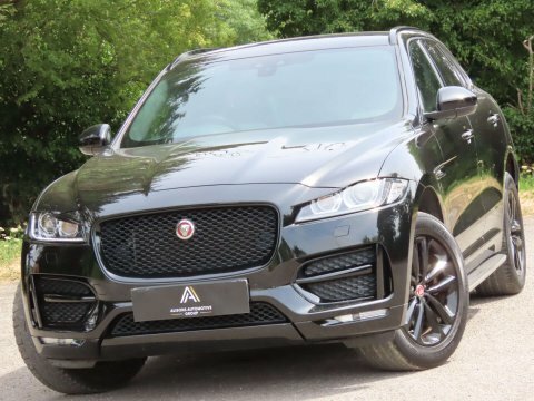 Jaguar F-Pace 2.0 D180 R-sport Black