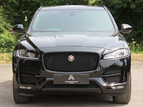 Jaguar F-Pace 2.0 D180 R-sport Black #2