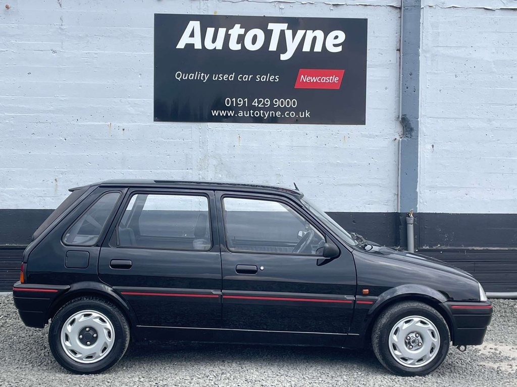 Rover Metro -- H276YNX #4