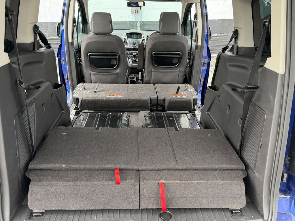 Ford Grand Tourneo Connect Tdci Titanium Black #17