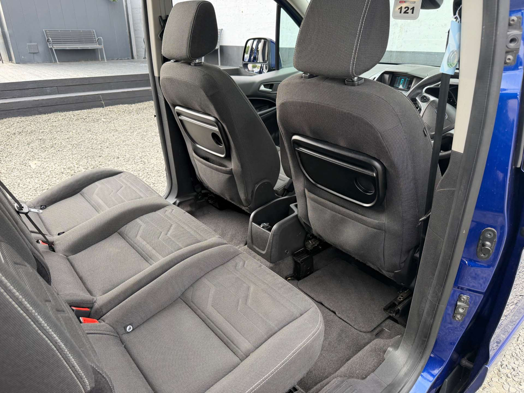 Ford Grand Tourneo Connect Tdci Titanium Black #21