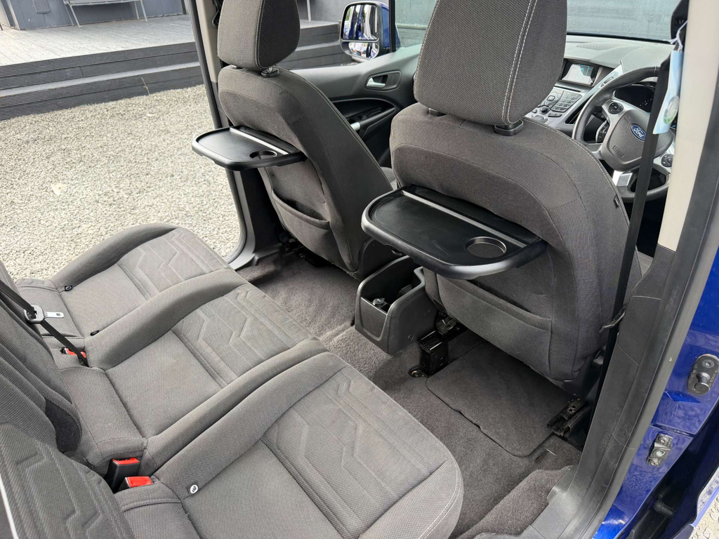 Ford Grand Tourneo Connect Tdci Titanium Black #20