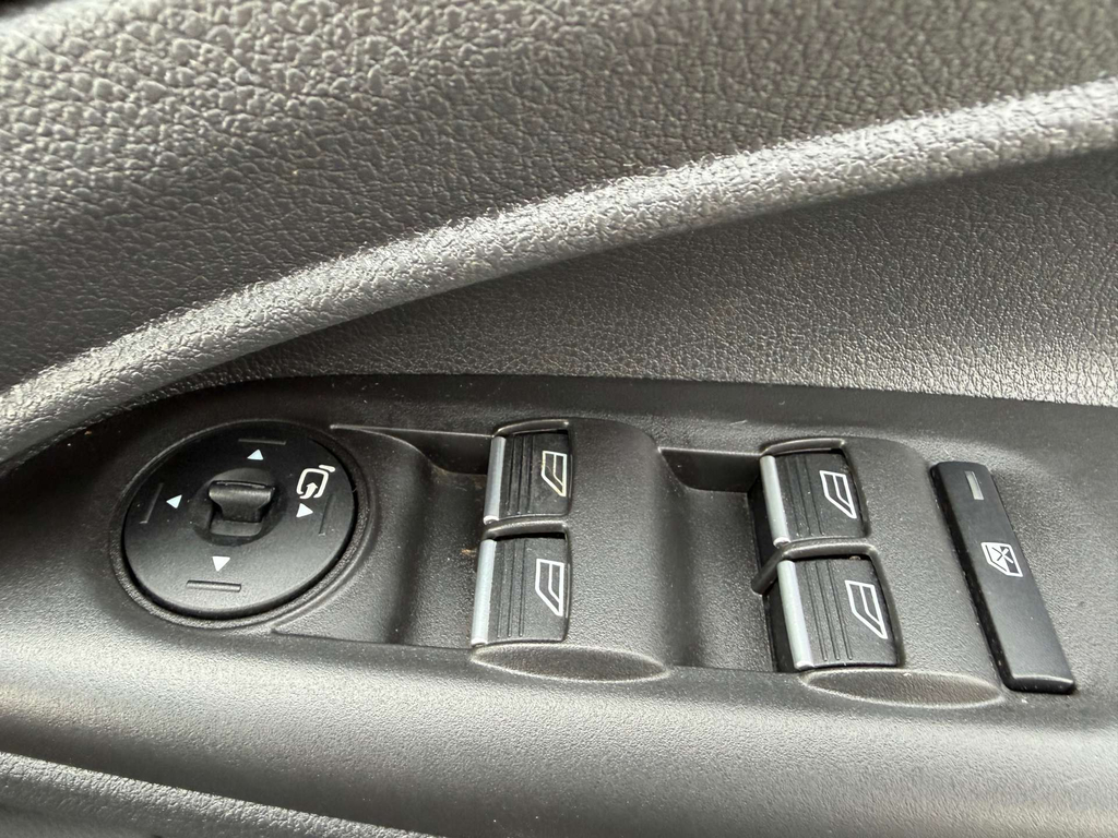 Ford Grand Tourneo Connect Tdci Titanium Black #29