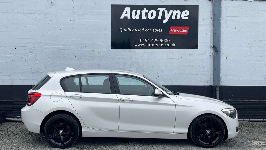 BMW 1 Series Hatchback 2013 Bmw 1 Series 2.0 125I M Sport Petro Black #5