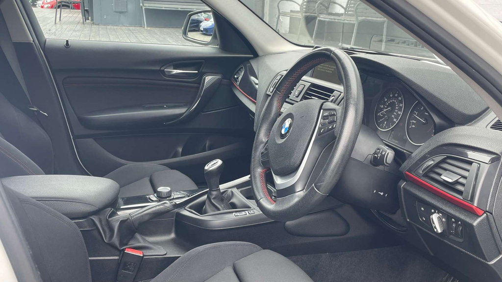 BMW 1 Series Hatchback 2013 Bmw 1 Series 2.0 125I M Sport Petro Black #17