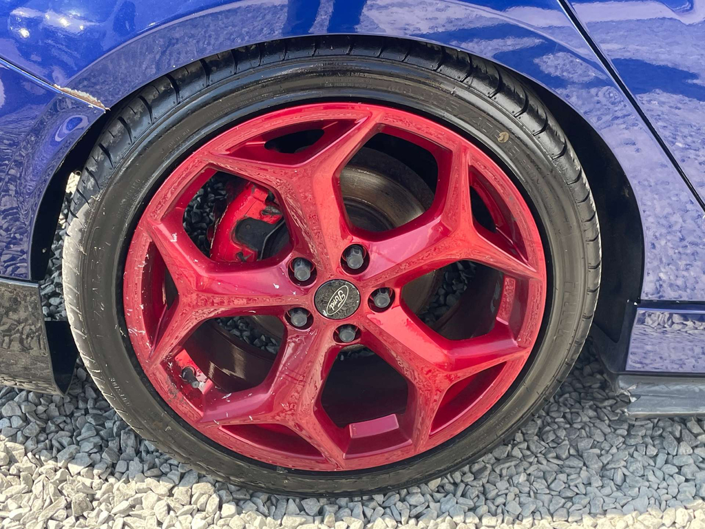 Ford Focus Focus Startline Red #34