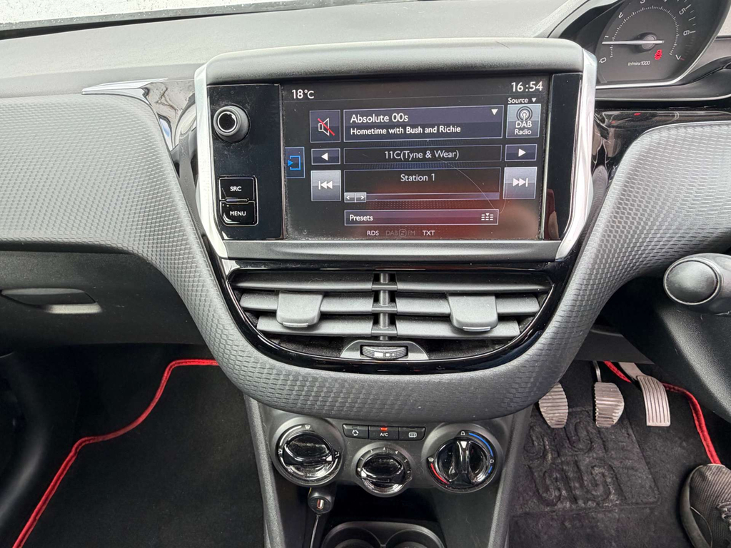 Peugeot 208 Active Silver #21