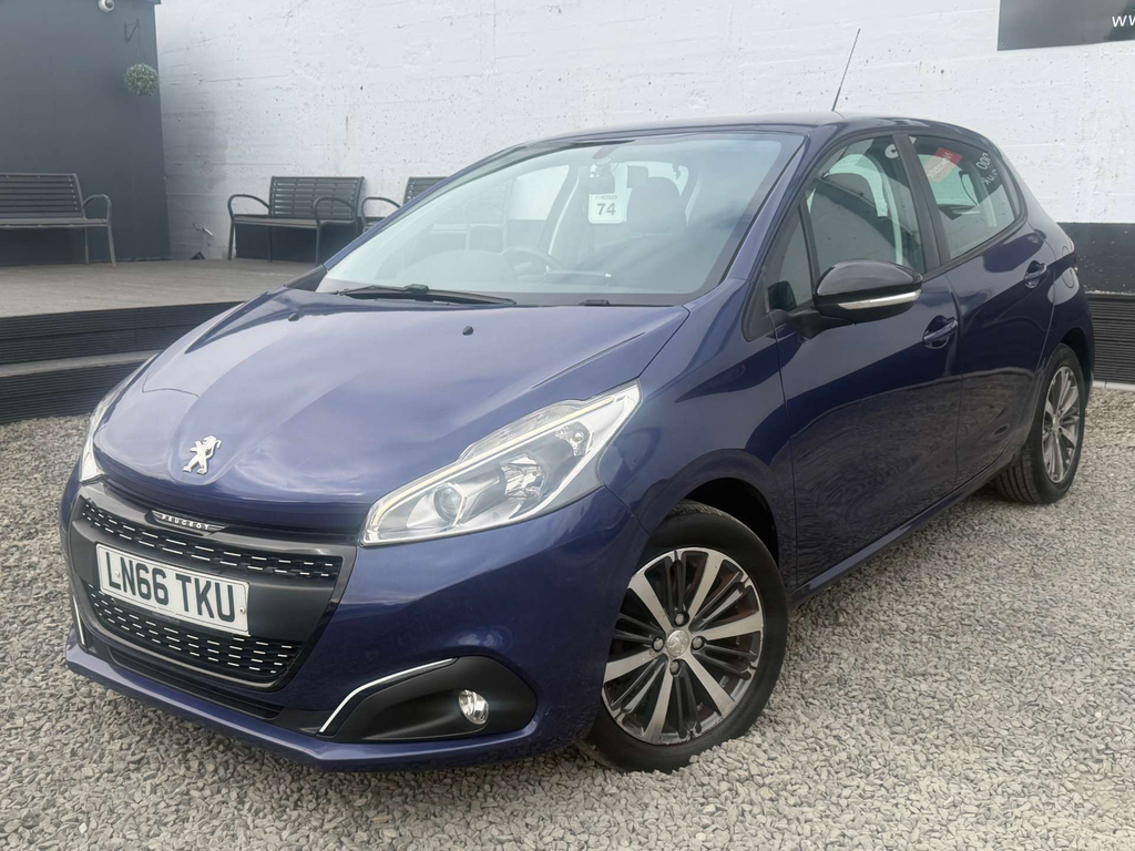 Peugeot 208 Active Silver #3