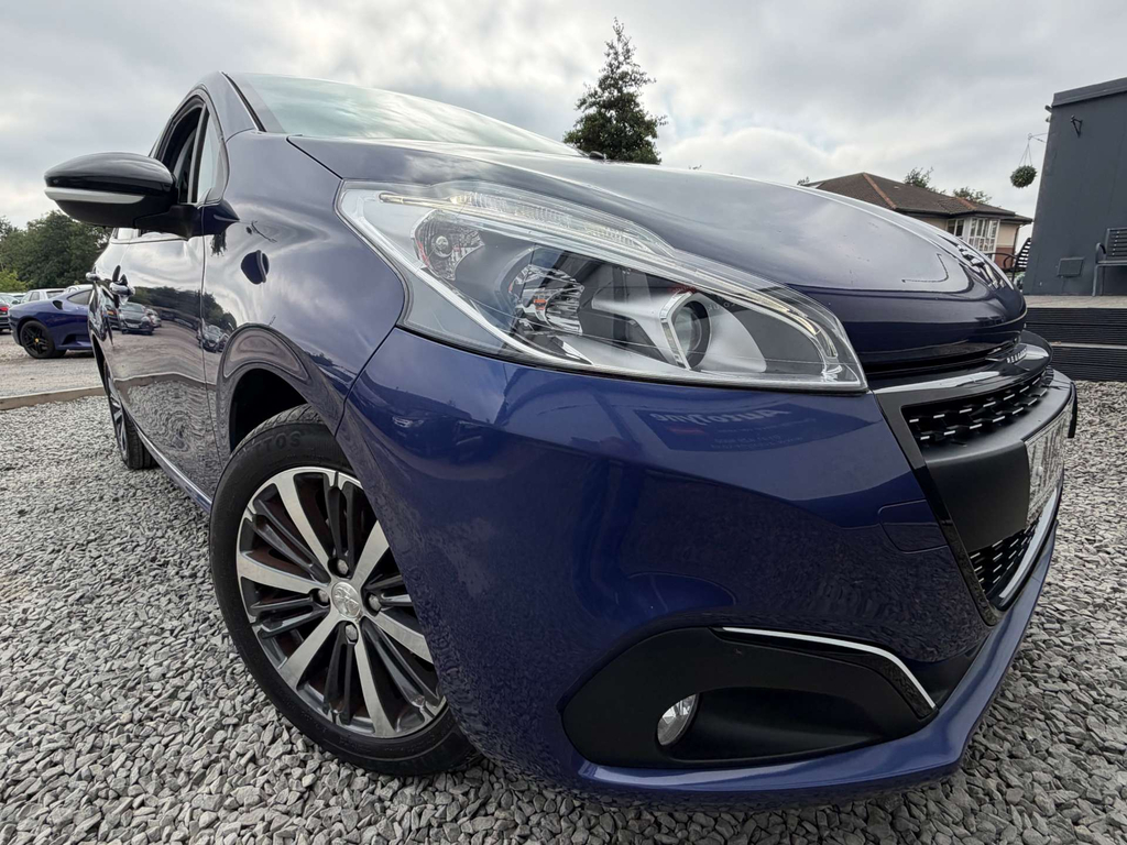 Peugeot 208 Active Silver #11
