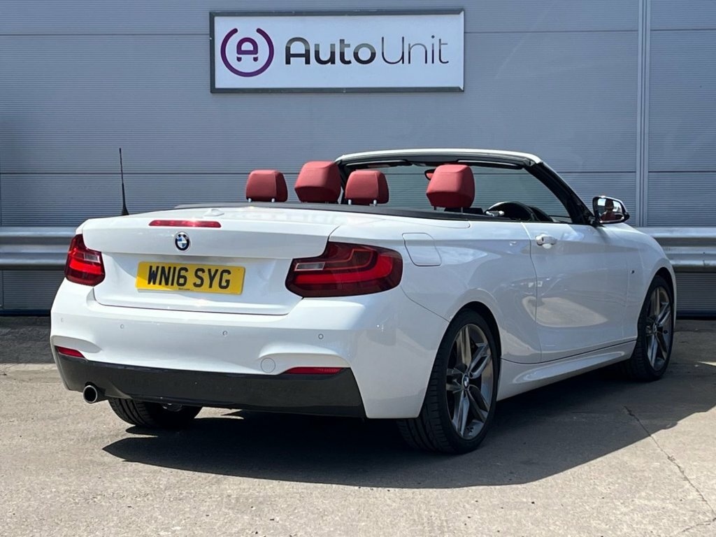 BMW 2 Series 2L M Sport White #4