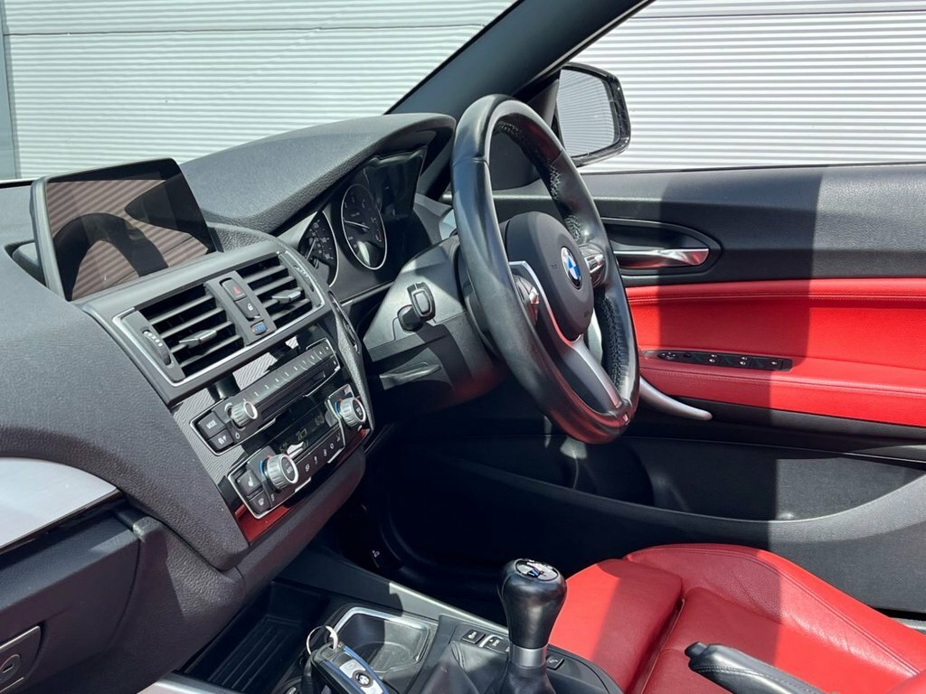 BMW 2 Series 2L M Sport White #5