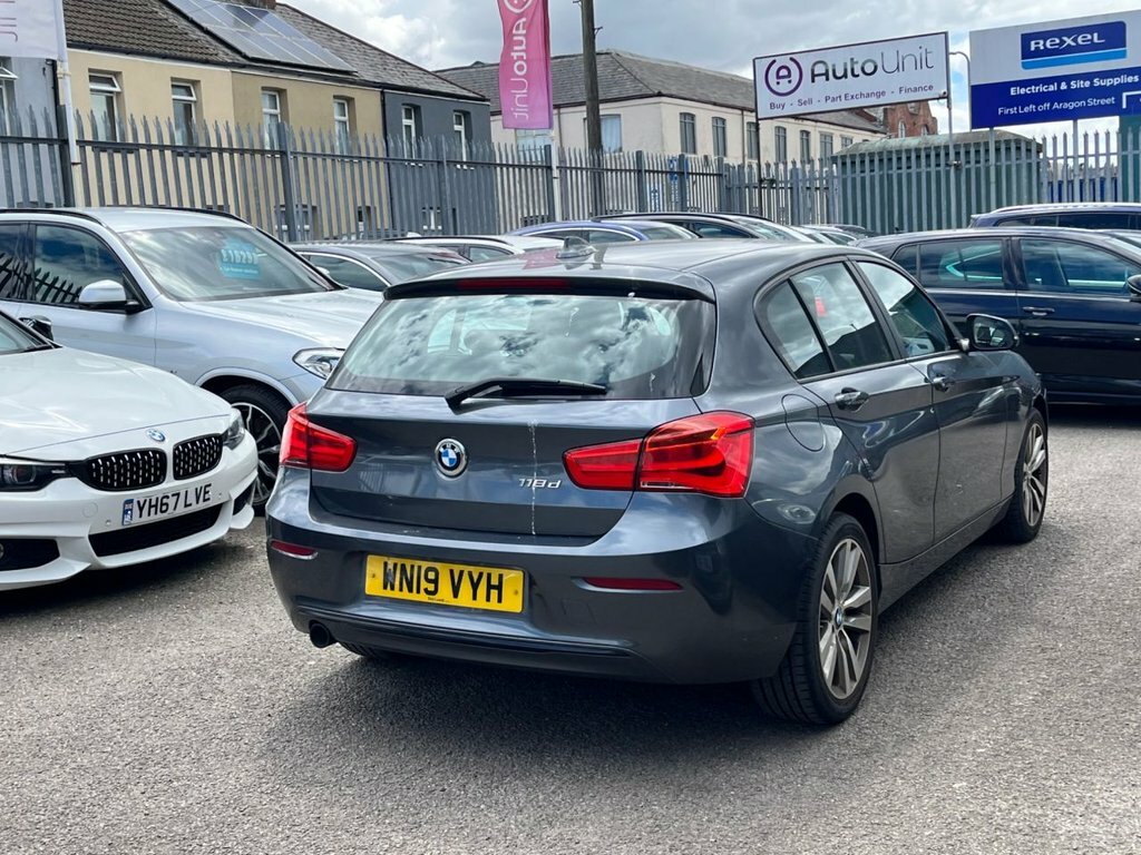 BMW 1 Series 2L Sport Grey #4