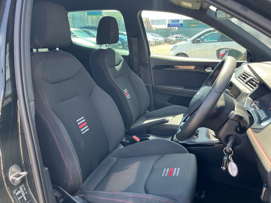 Seat Arona 1.5L Fr Black #6
