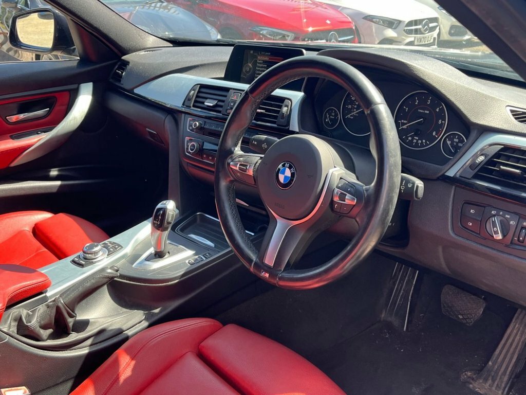 BMW 3 Series 2L M Sport Black #5
