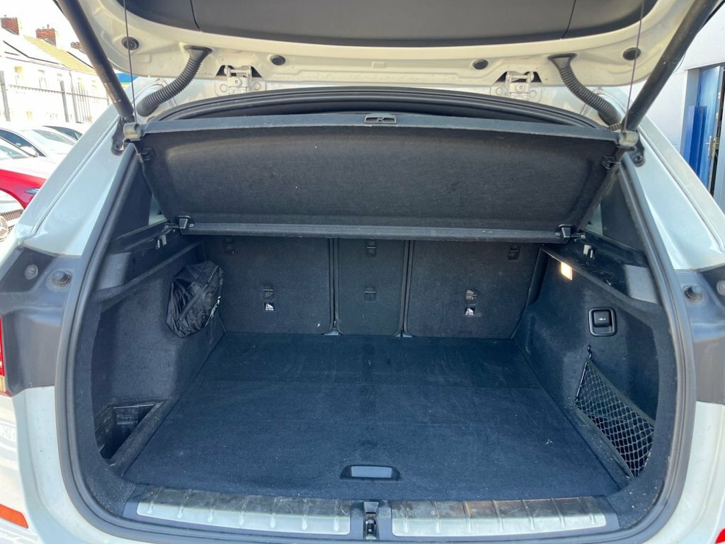 BMW X1 1.5 18I Xline Suv Sdrive Euro 6 Black #9