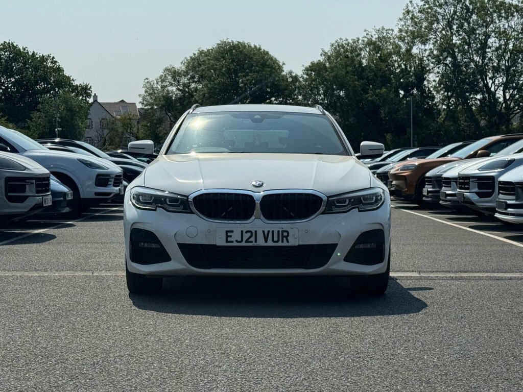BMW 3 Series 2L M Sport EJ21VUR White #6