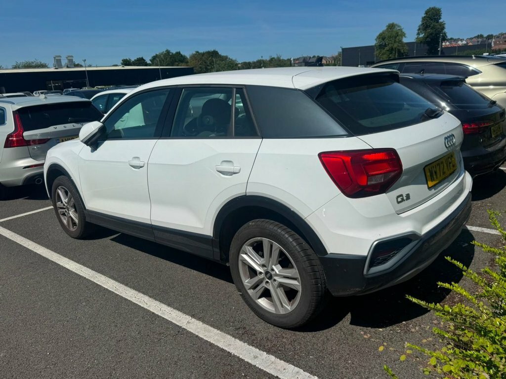 Audi Q2 1.5L Sport White #2