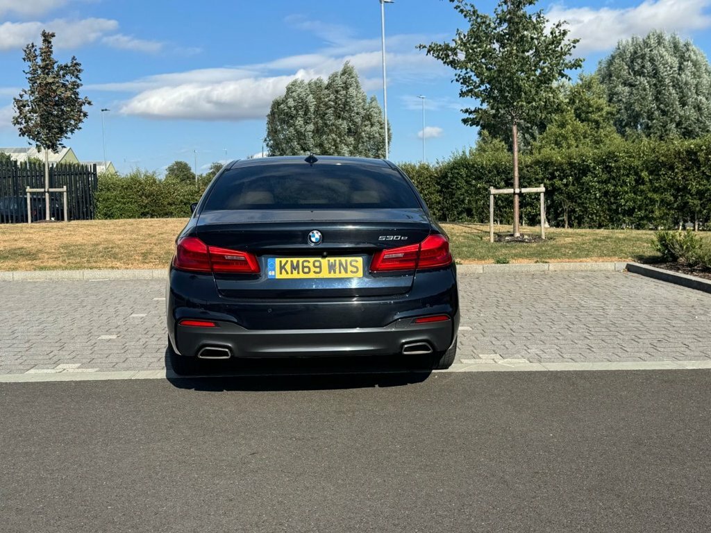 BMW 5 Series 2L M Sport Black #5