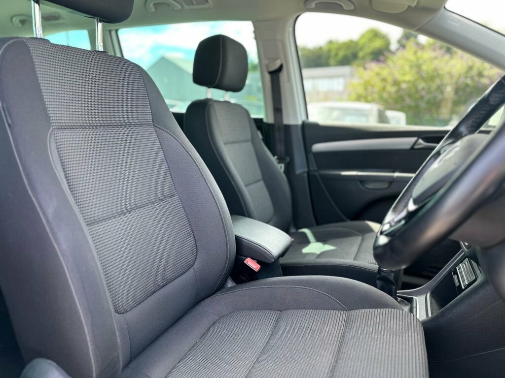 Volkswagen Sharan 2L Se Nav White #6
