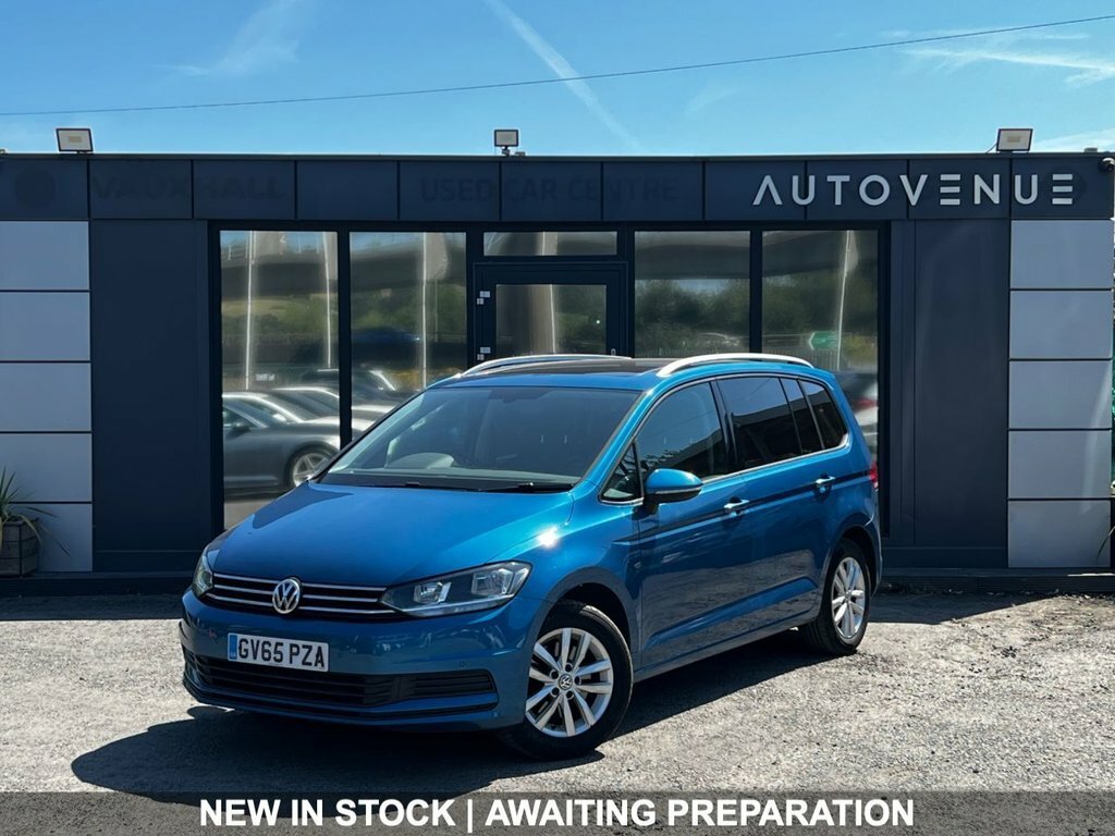 Volkswagen Touran 2L Se Family Blue
