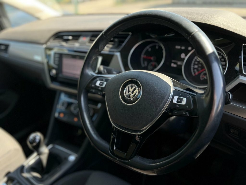 Volkswagen Touran 2L Se Family Blue #5