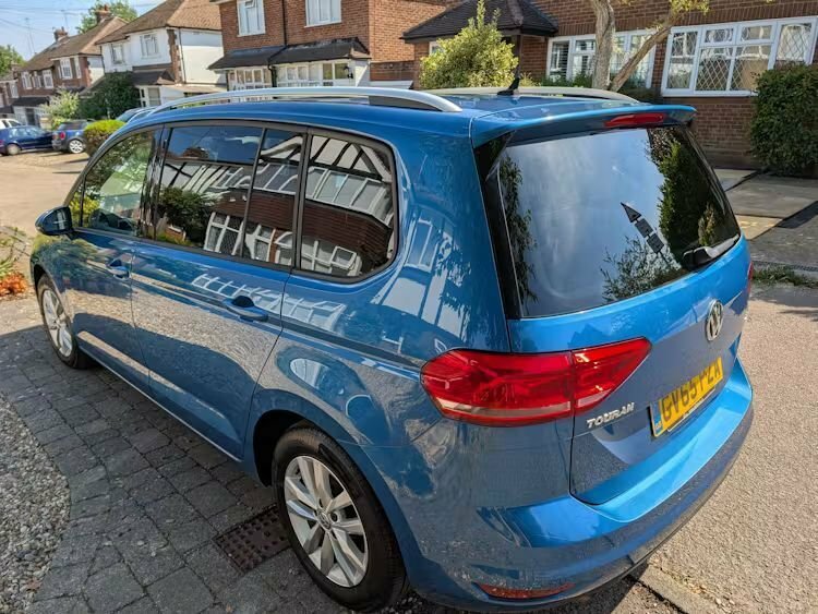 Volkswagen Touran 2L Se Family Blue #3