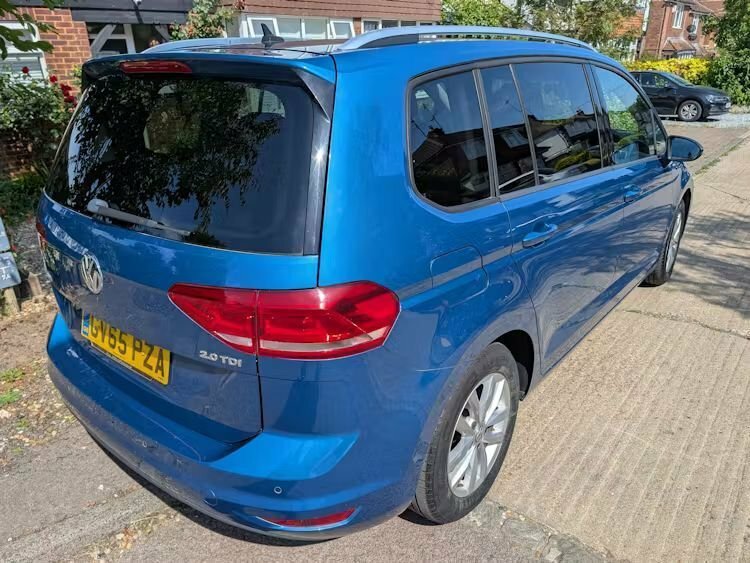Volkswagen Touran 2L Se Family Blue #4