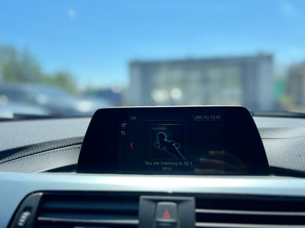 BMW 3 Series Saloon 1.5 318I Sport Euro 6 Ss 201767 White #10