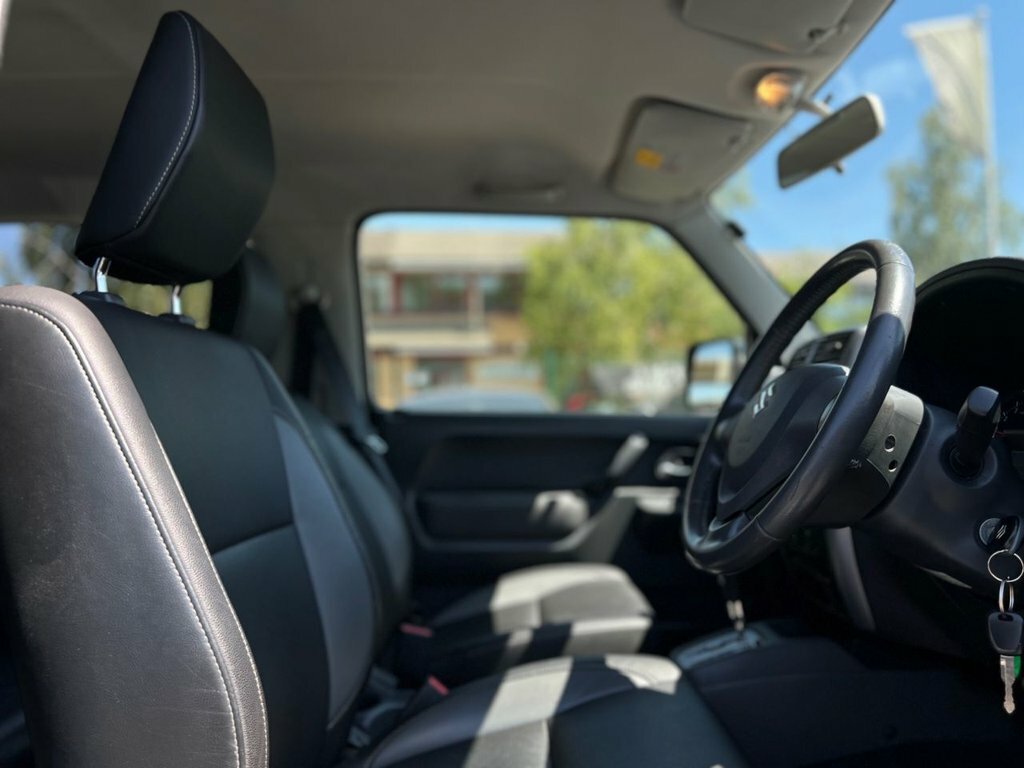 Suzuki Jimny 1.3L Sz4 Black #2