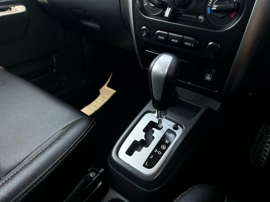 Suzuki Jimny 1.3L Sz4 Black #4
