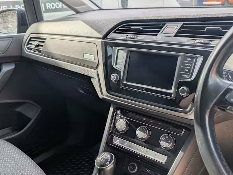 Volkswagen Touran 1.6L Se Family Blue #5