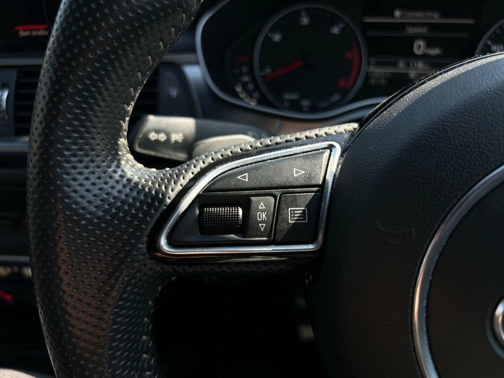 Audi A6 Saloon 2L Black Edition Black #4