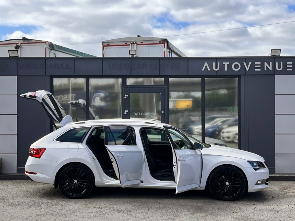 Skoda Superb 2.0 Tdi Cr 170 Elegance Dsg Grey #23