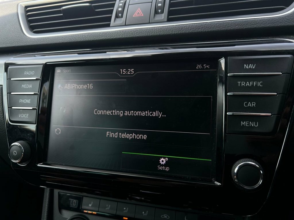 Skoda Superb 2L Se L Executive White #3