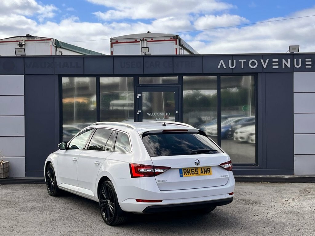 Skoda Superb 2L Se L Executive White #2
