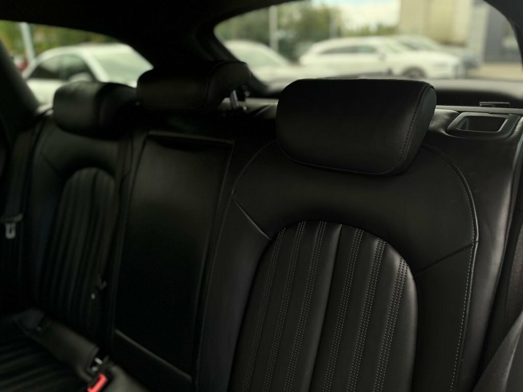 Audi A6 Avant Avant Tdi Ultra Se-sat Black #17