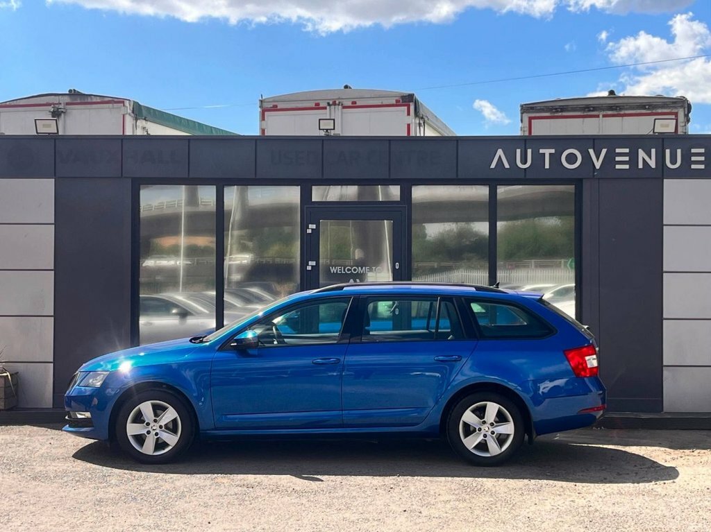 Skoda Octavia 1.6L Se Blue #2