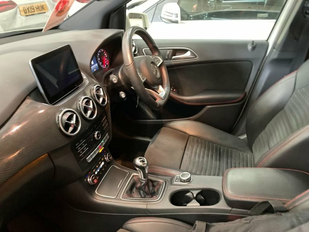 Mercedes-Benz B Class 1.6L Amg Line White #3