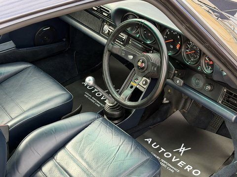 Porsche 911 3.2 Classic Carrera  #30