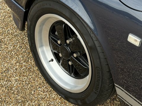 Porsche 911 3.2 Classic Carrera  #28