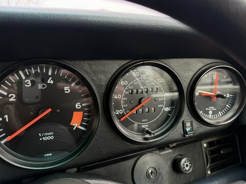 Porsche 911 3.2 Classic Carrera  #41