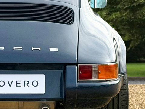 Porsche 911 3.2 Classic Carrera  #16