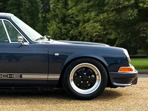 Porsche 911 3.2 Classic Carrera  #12