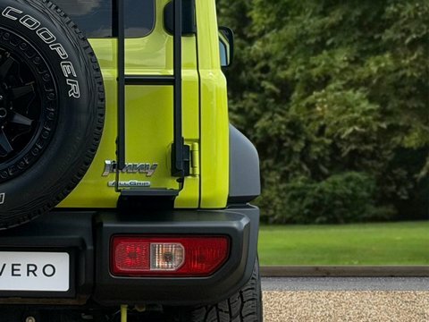 Suzuki Jimny Estate Silver #16