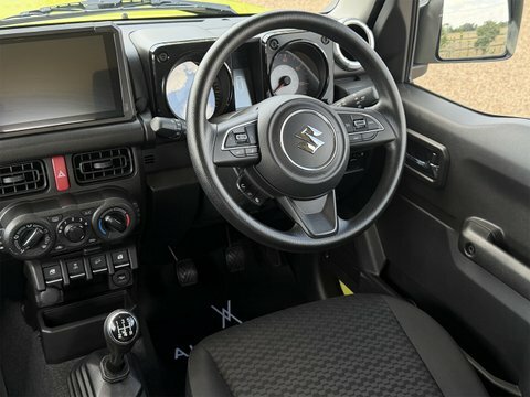 Suzuki Jimny Estate Silver #41