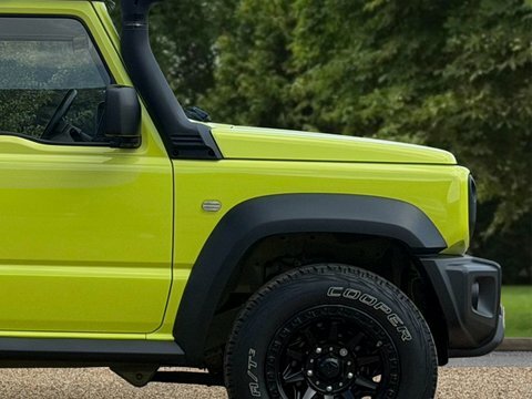 Suzuki Jimny Estate Silver #12