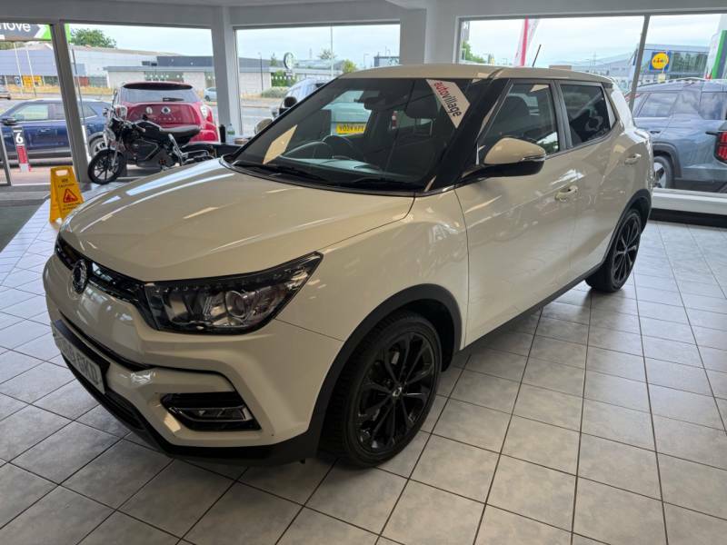SsangYong Tivoli 1.6 Ultimate - 2019 69 White #2